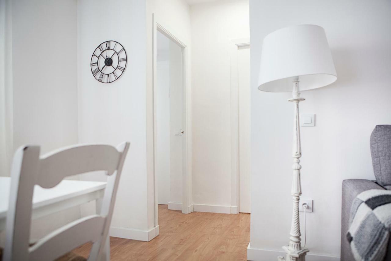 Apartamento Mendoza Seville Exterior photo